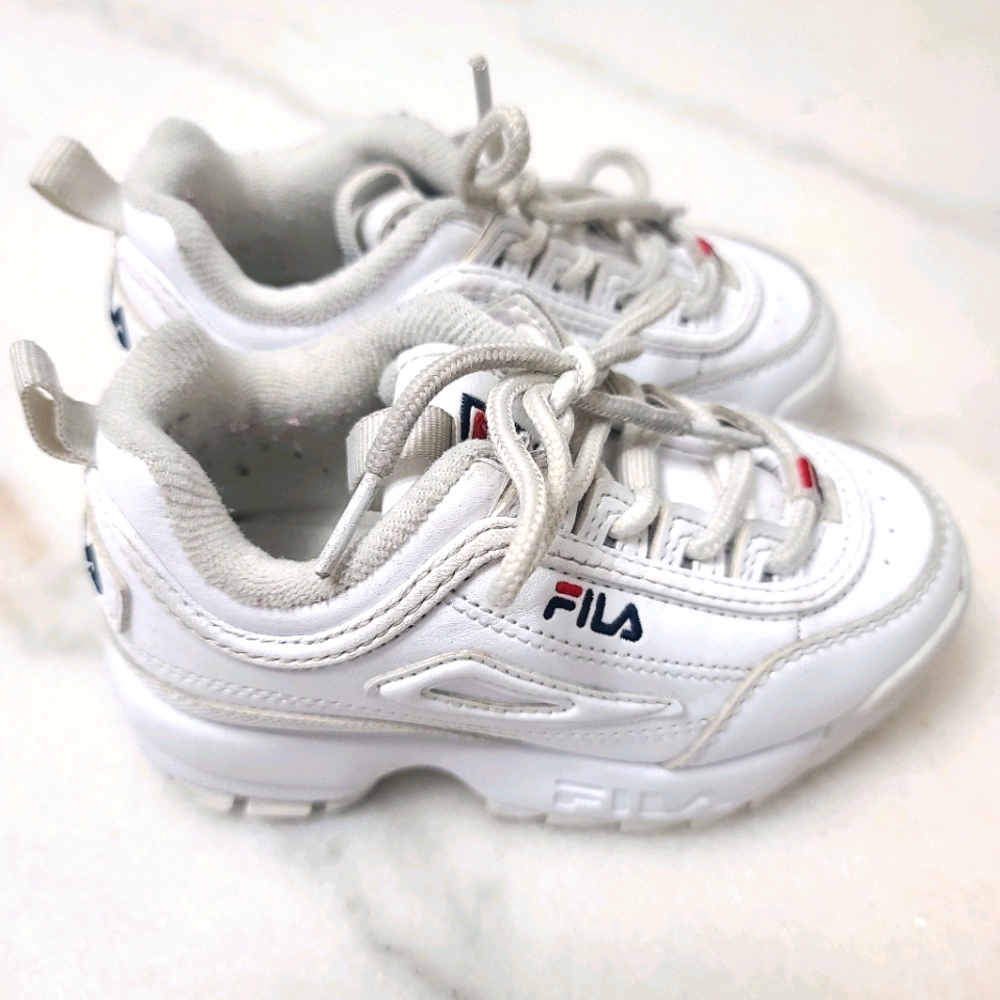 White fila disruptor